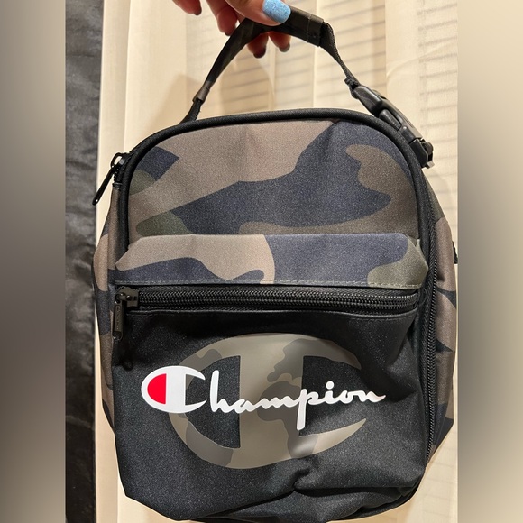 Champion Other - Champion Camouflage and Black Insulated Lunch Tote